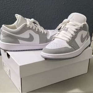 Air Jordan 1 Low ‘white wolf grey’